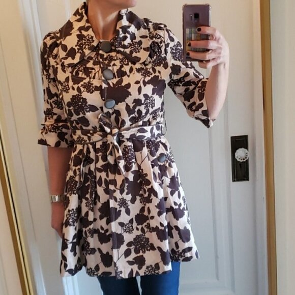 Forever Twentyone Frilly Trench Coat - Picture 1 of 5